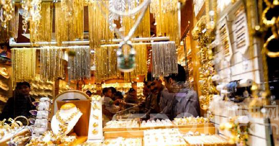 印度上半年黄金进口量下跌 竟然是因为它?