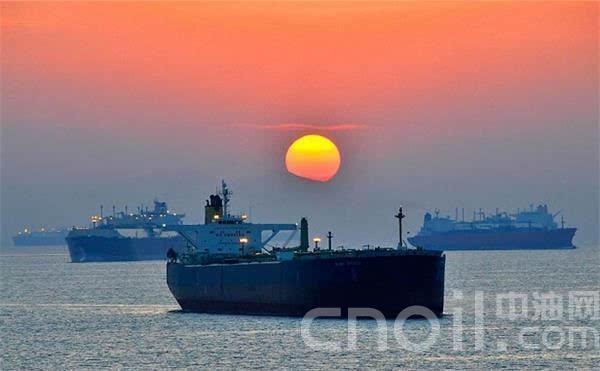 4287.2万吨，中国原油进口量突增16%，国内油价“四连跌”稳了?